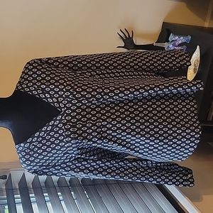 DEX blouse, gently used